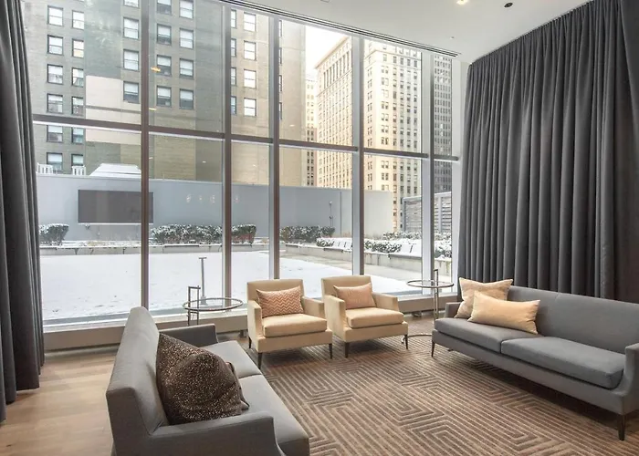 Loop 2br W Gym Playroom Pool Close To L Chi-960 *
