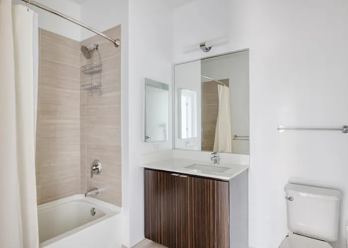 Apartment Loop 2br W Gym Playroom Pool Close To L Chi-960 Chicago